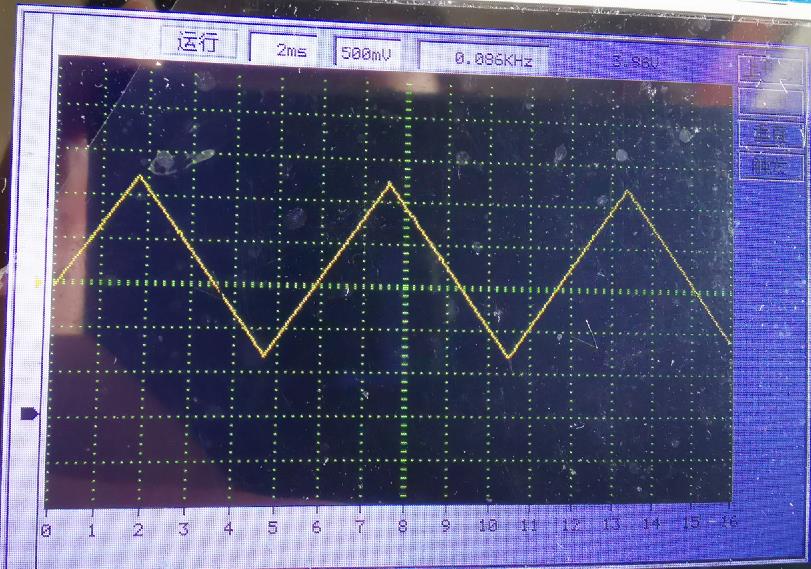 示波器波形照片.JPG