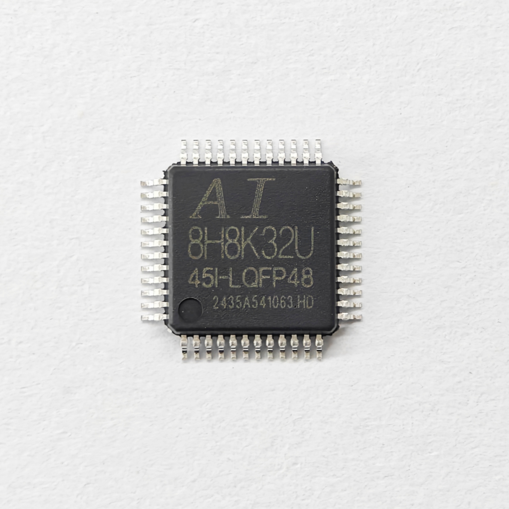 AI8H8K32U-LQFP48.jpg