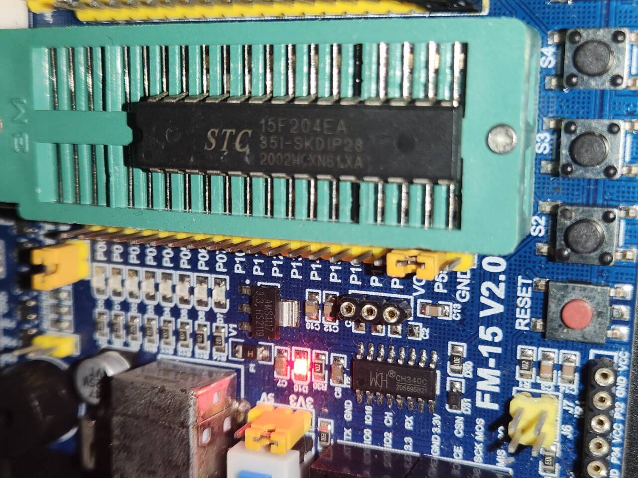 STC15F204EA-2.jpg